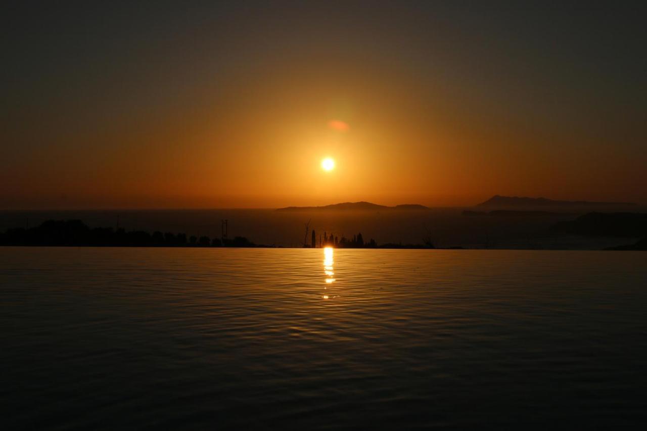 Sunset Sea View Villa 8 Afión 外观 照片
