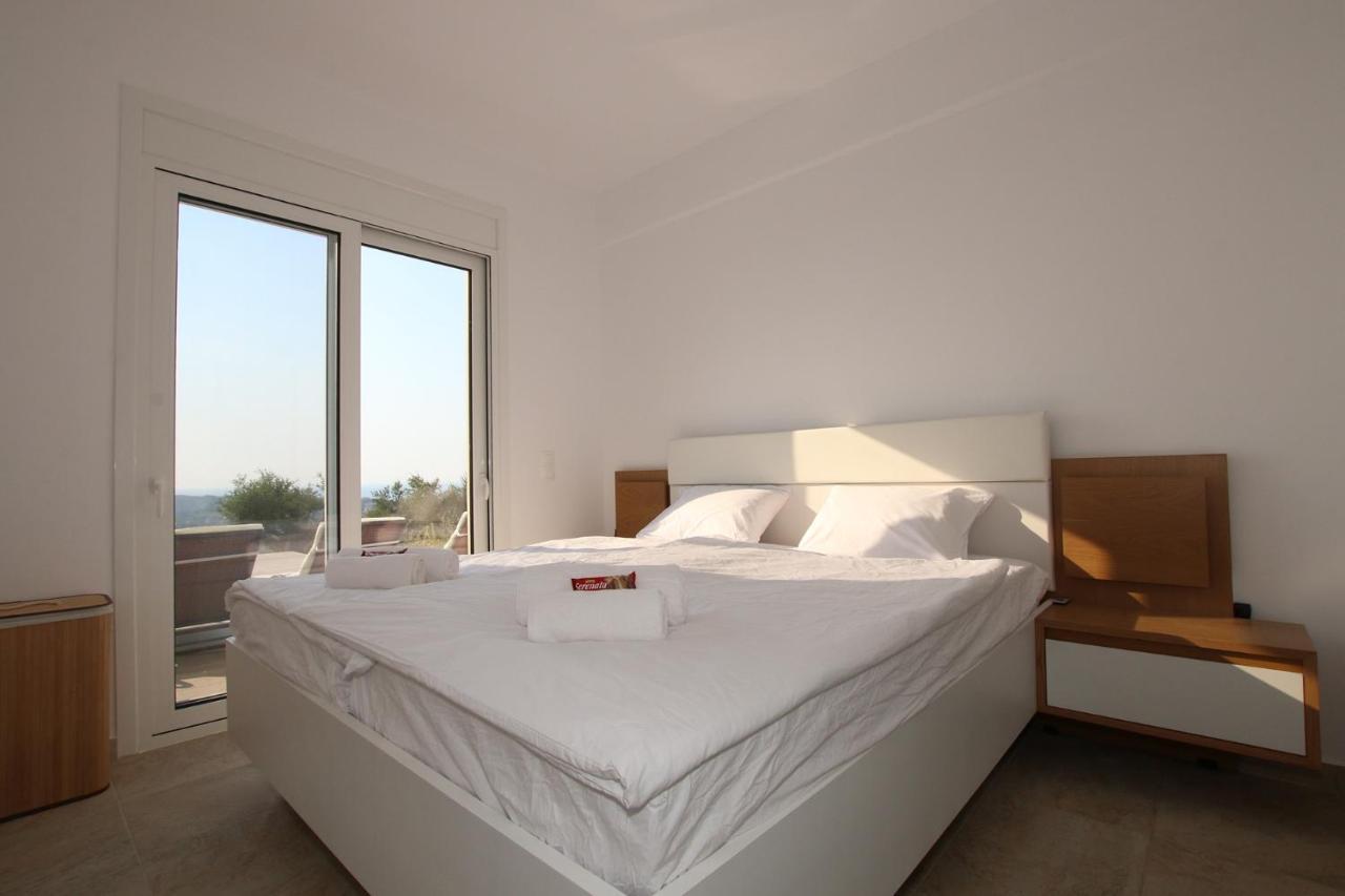 Sunset Sea View Villa 8 Afión 外观 照片