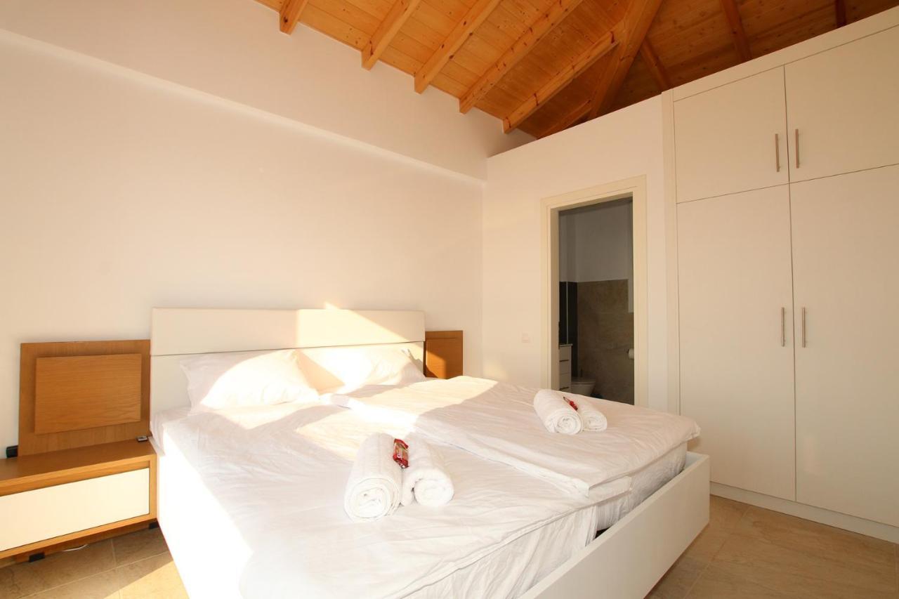 Sunset Sea View Villa 8 Afión 外观 照片