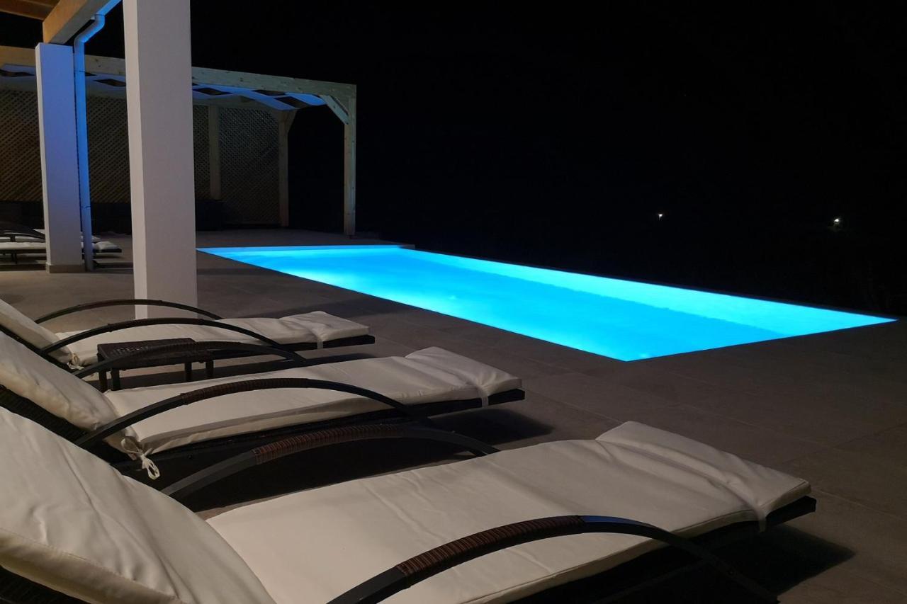 Sunset Sea View Villa 8 Afión 外观 照片
